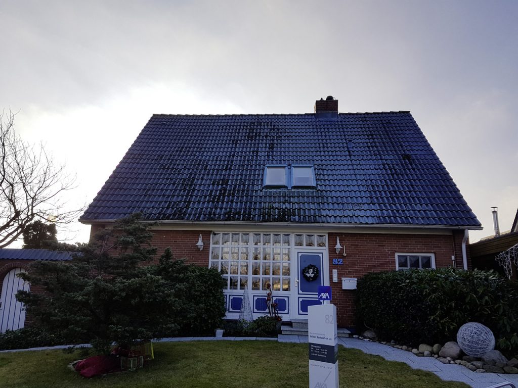 Neueindeckung-eines-Einfamilienhauses-in-Kiel-Russee1-1024x768
